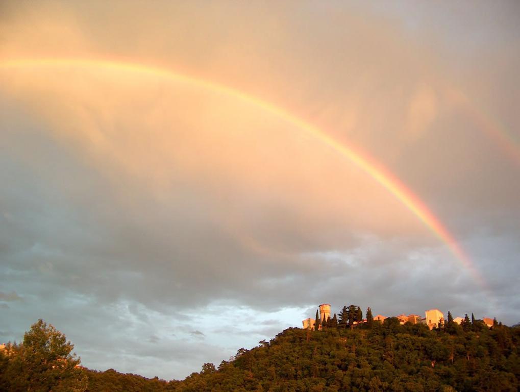 Hotel Adriatic Omišalj Buitenkant foto